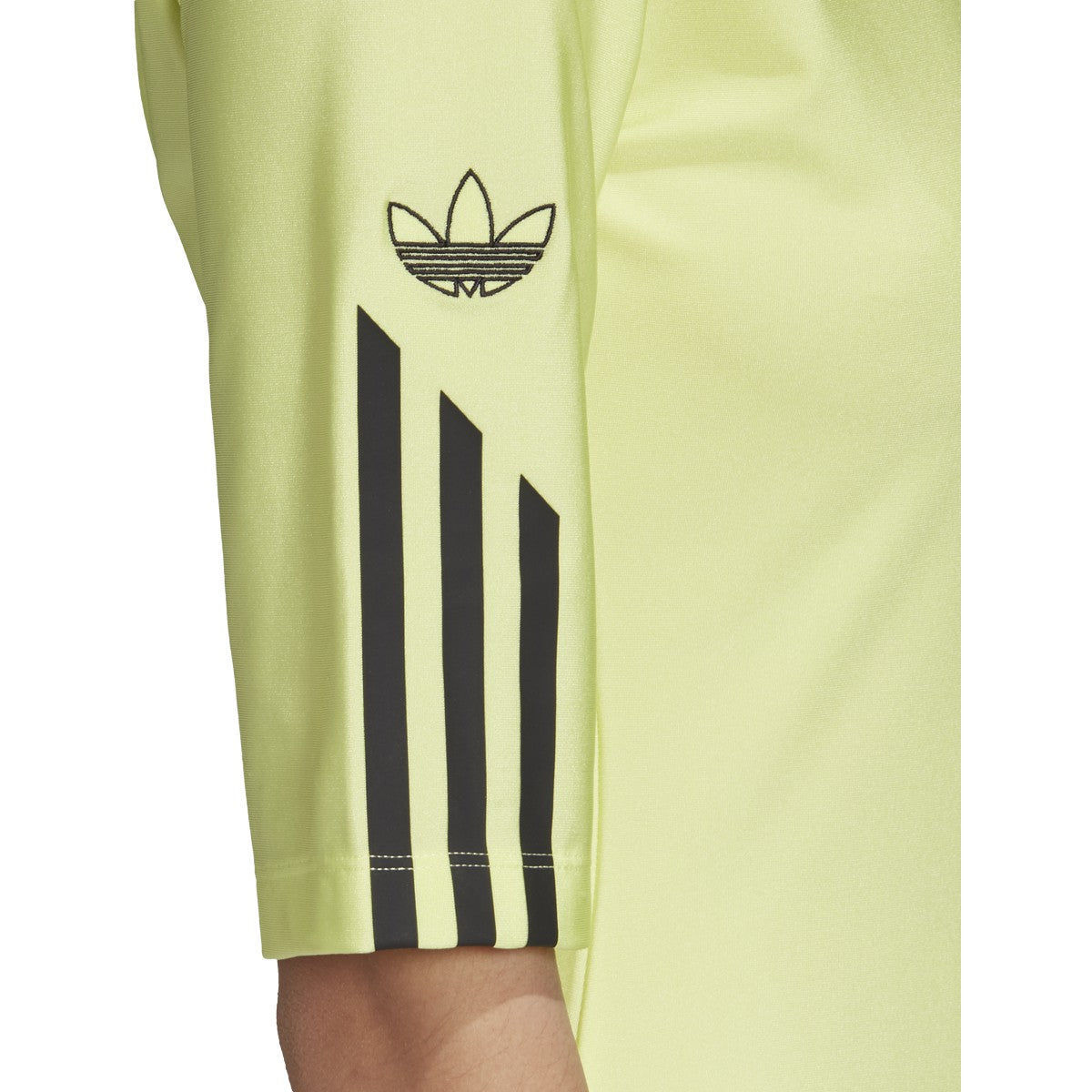 [FM1945] Womens Adidas Body
