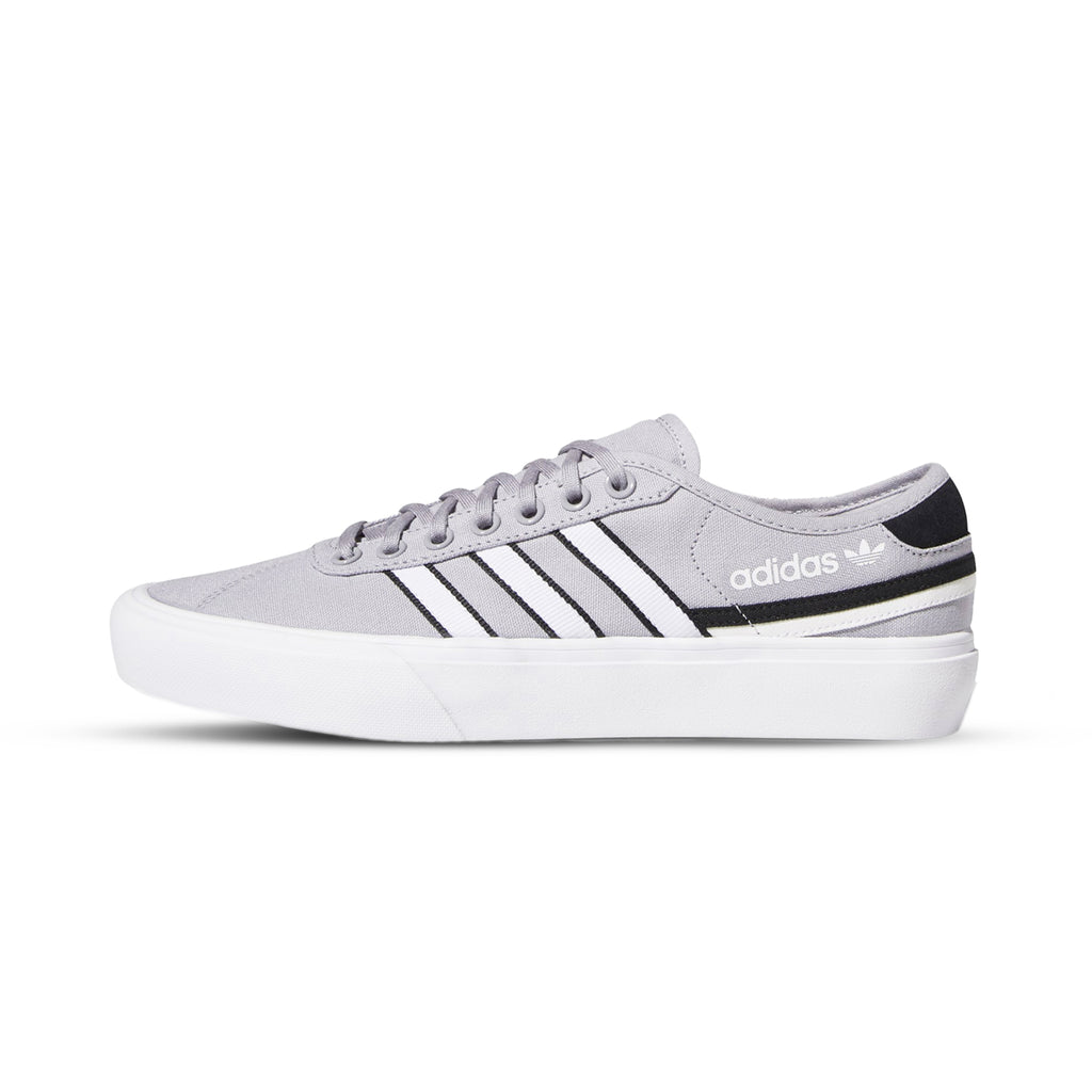 [FV0637] Mens Adidas Delpala
