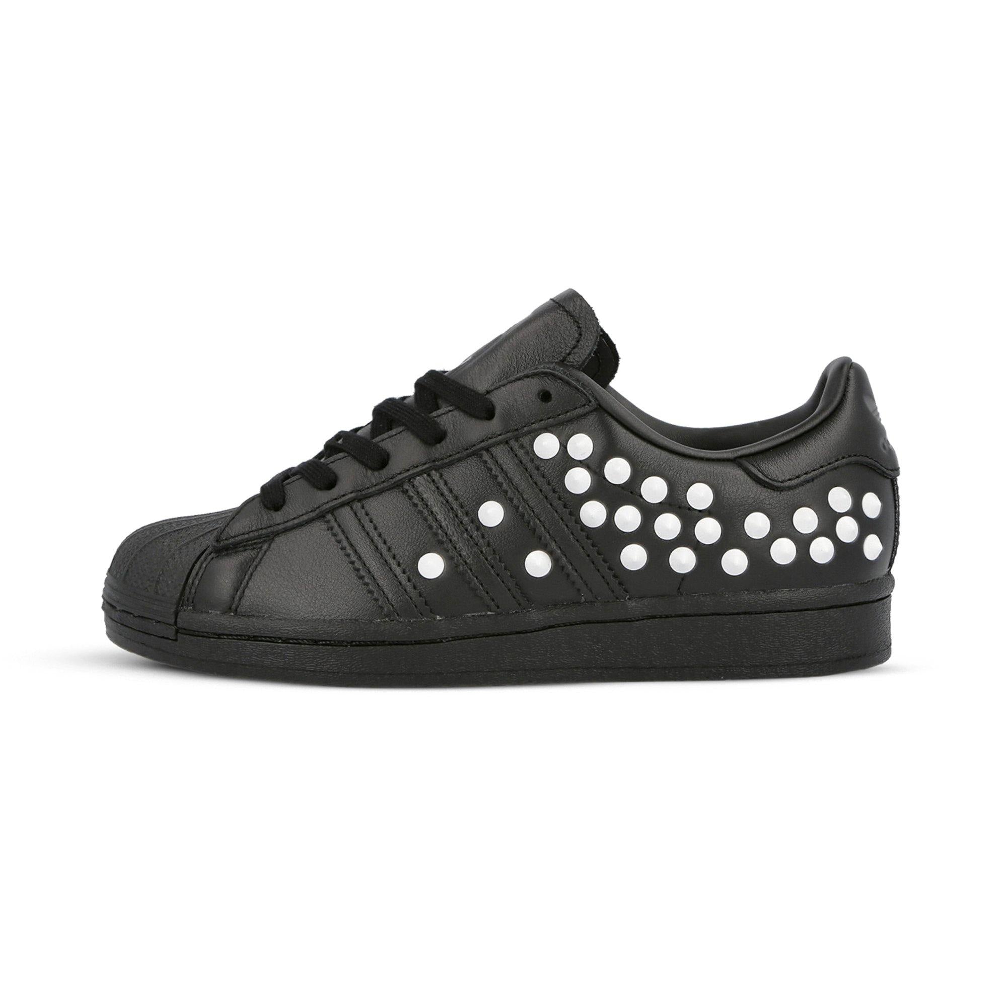 [FV3343] Womens Adidas Superstar - sneakAR