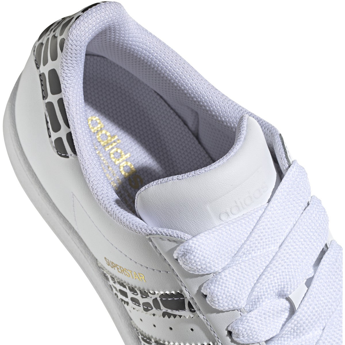 [FV3452] Womens Adidas Superstar