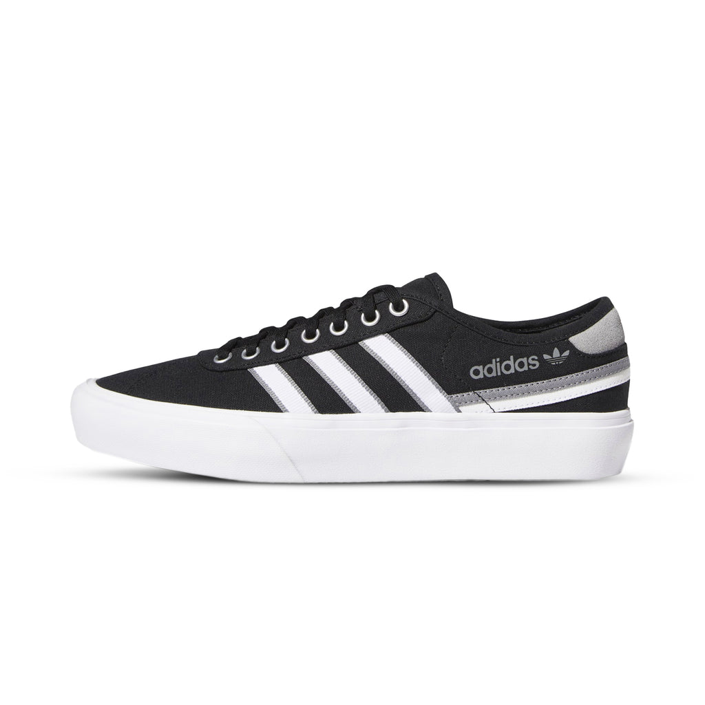 [FW4240] Mens Adidas Delpala