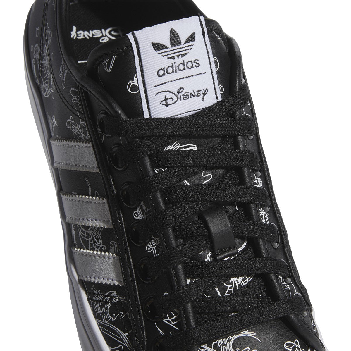[FW9590] Mens Adidas Nizza X Disney Sport Goofy