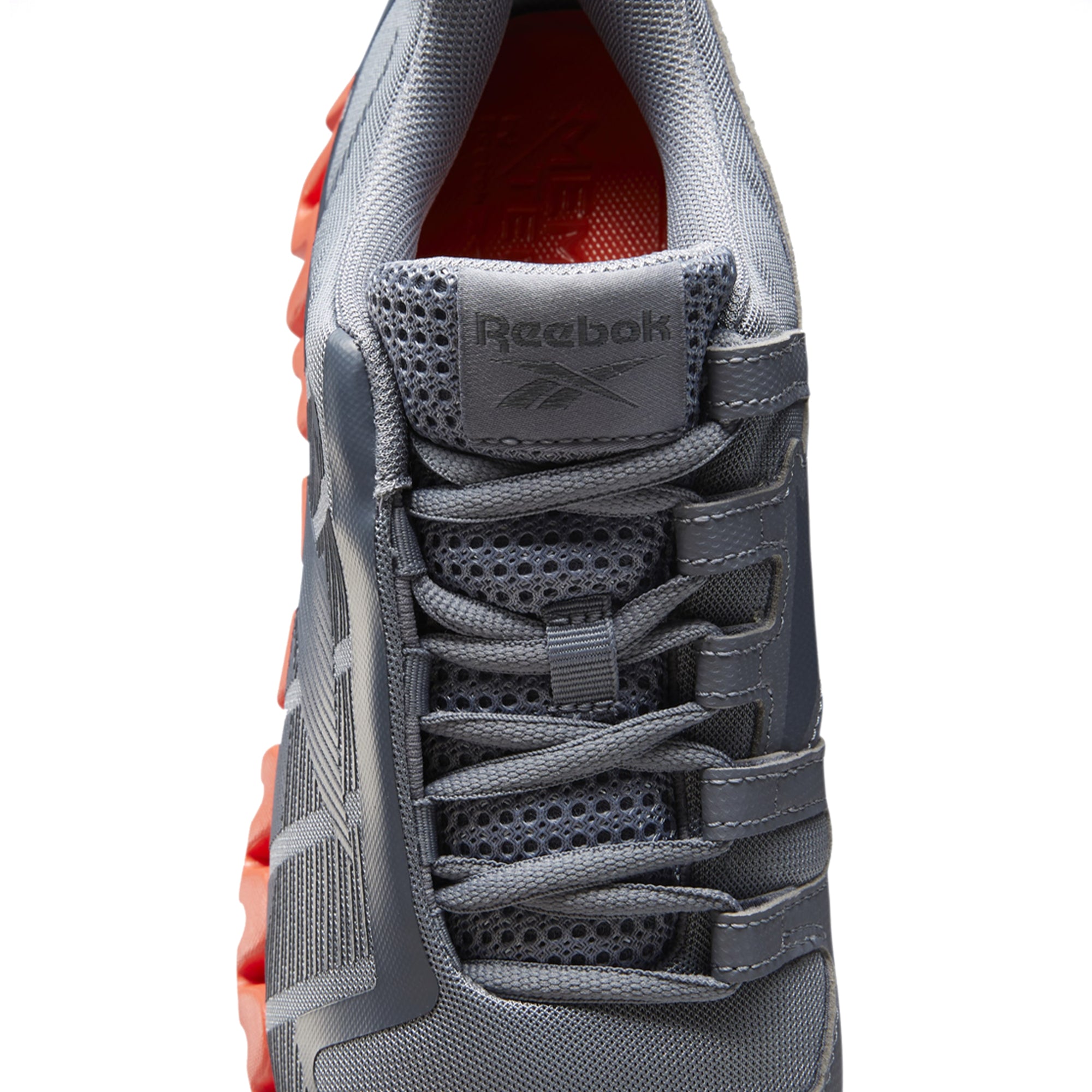 [FX1434] Mens Reebok Zigwild TR 6