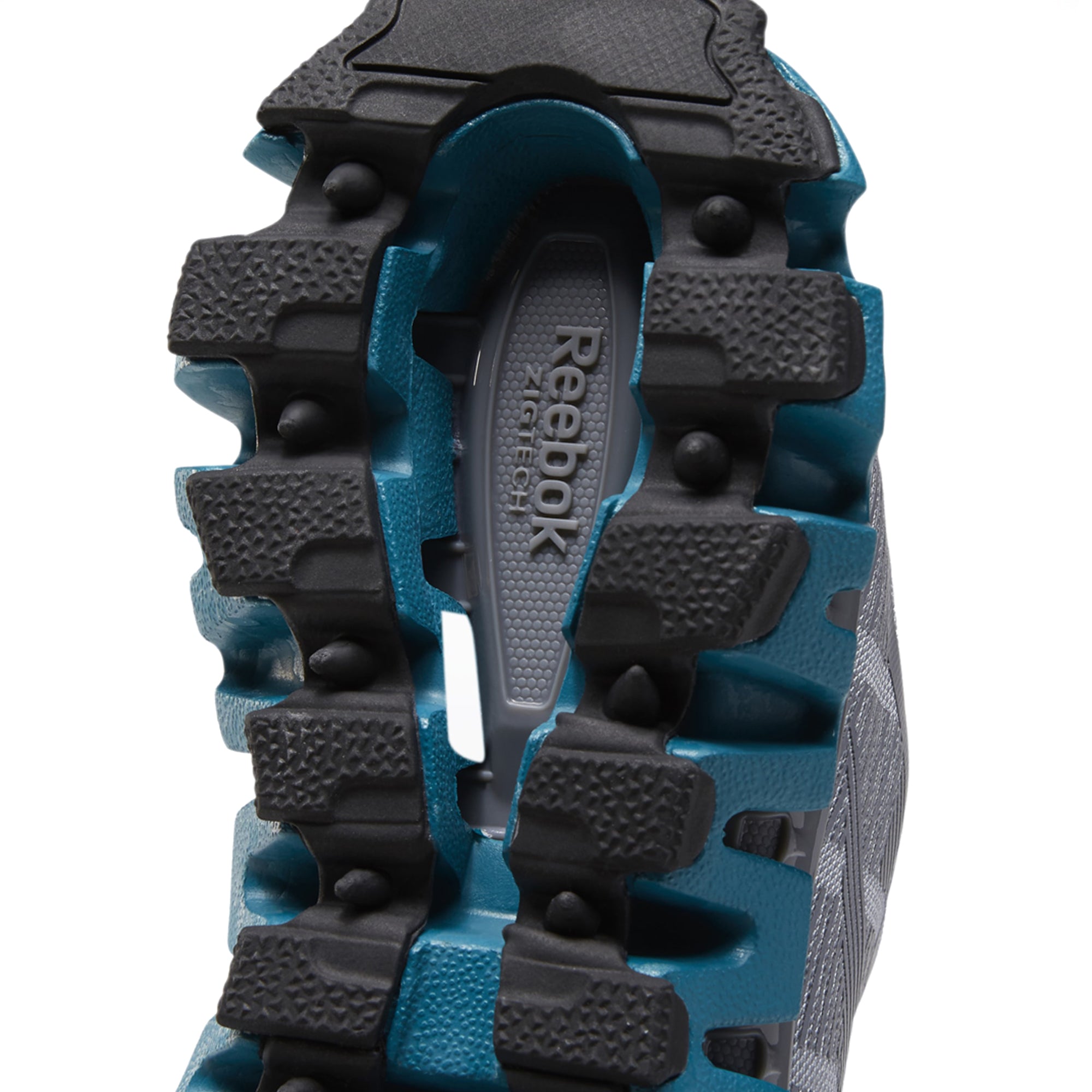 [FX1440] Womens Reebok Zigwild TR 6