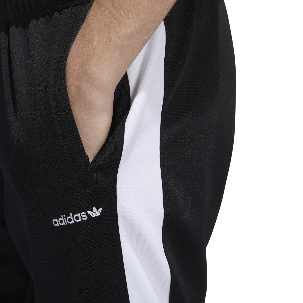 [GD2059] Mens Adidas Classics Track Pants