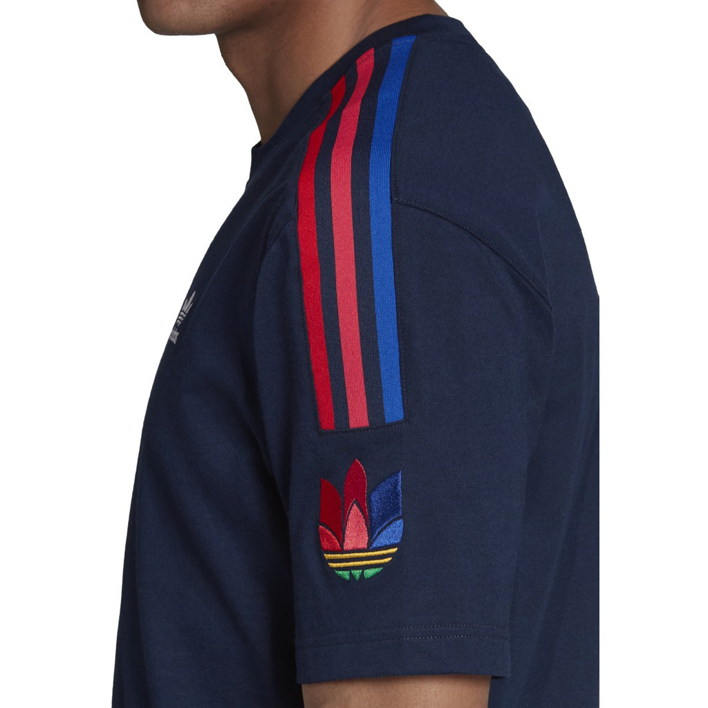 [GE0849] Mens Adidas Adicolor 3D Trefoil 3 Stripe Tee
