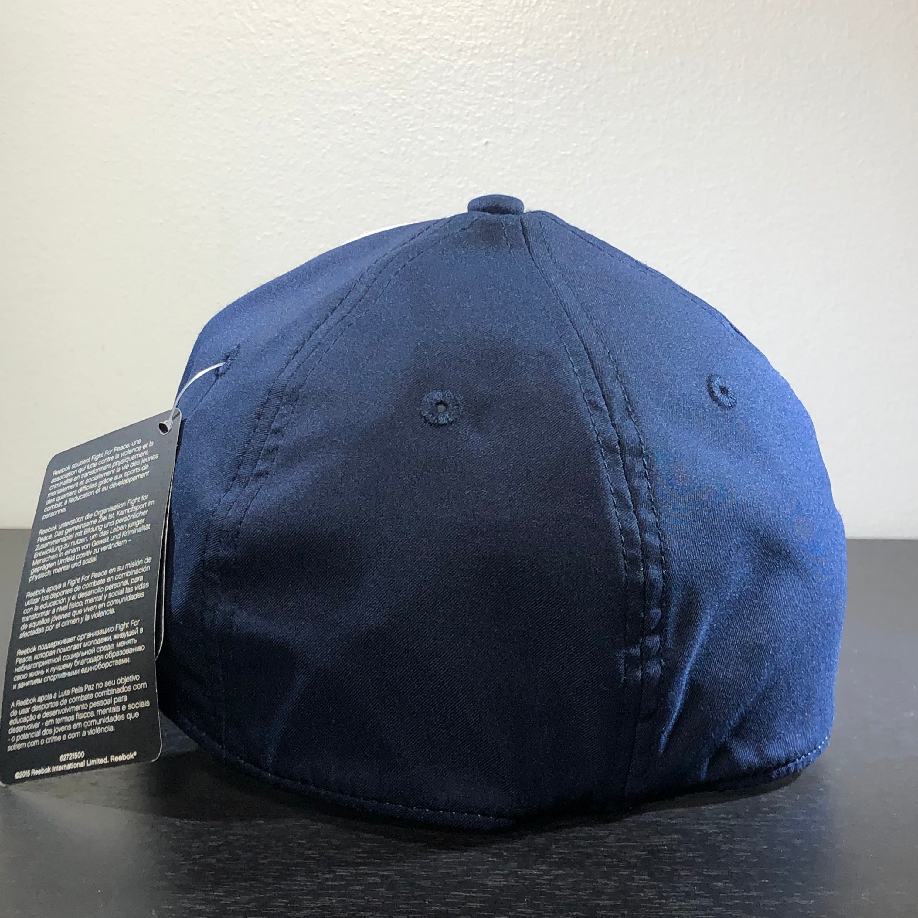 [M773Z] UFC Two Tone Structured Flex Hat - Navy | White | Red