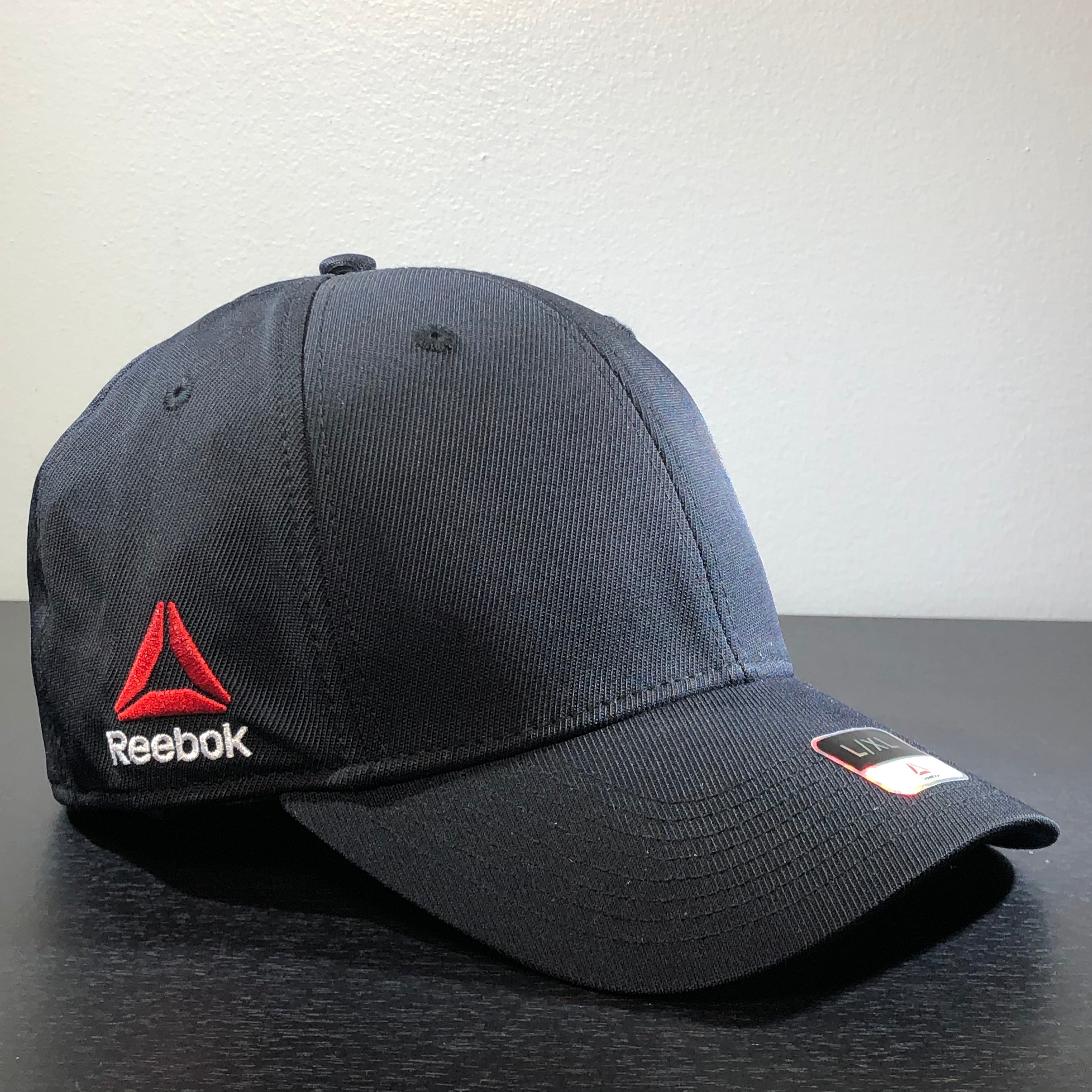 [M635Z] UFC Fighter Structured Flex Hat - Black | White