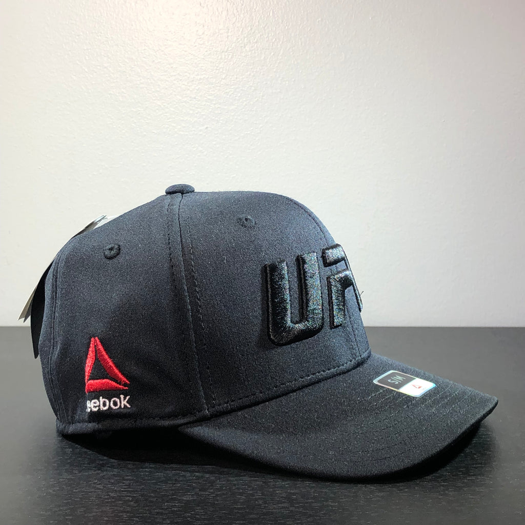 [M853Z] UFC Structured Flex Hat - Black | Black