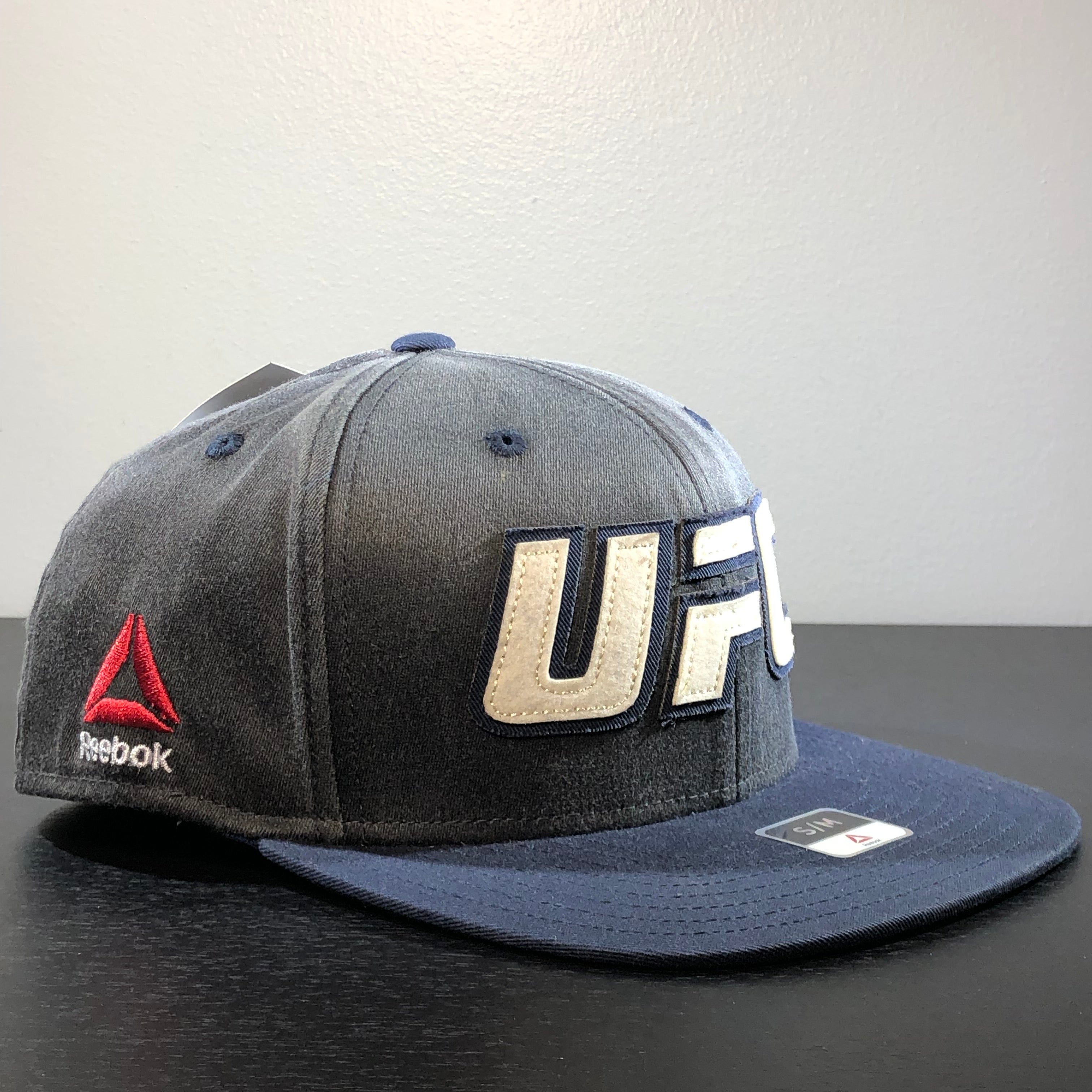 [M768Z] UFC Flat Visor Flex Hat - Grey | Navy | Cream