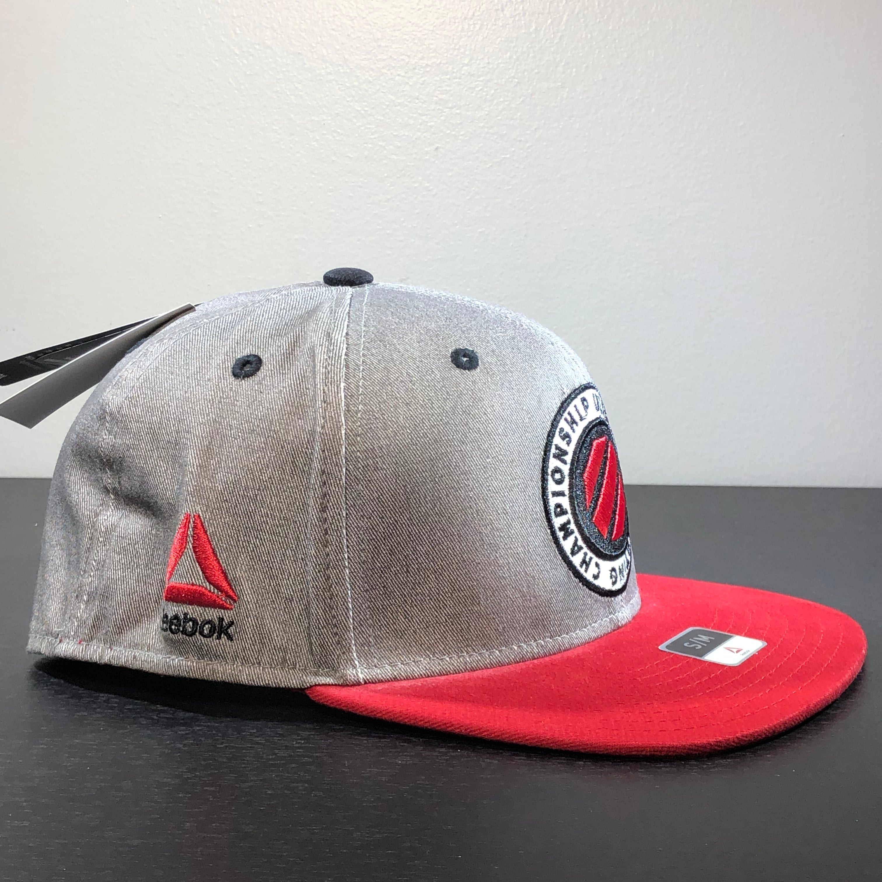 [M771Z] UFC Flat Visor Flex Hat - Grey | Red