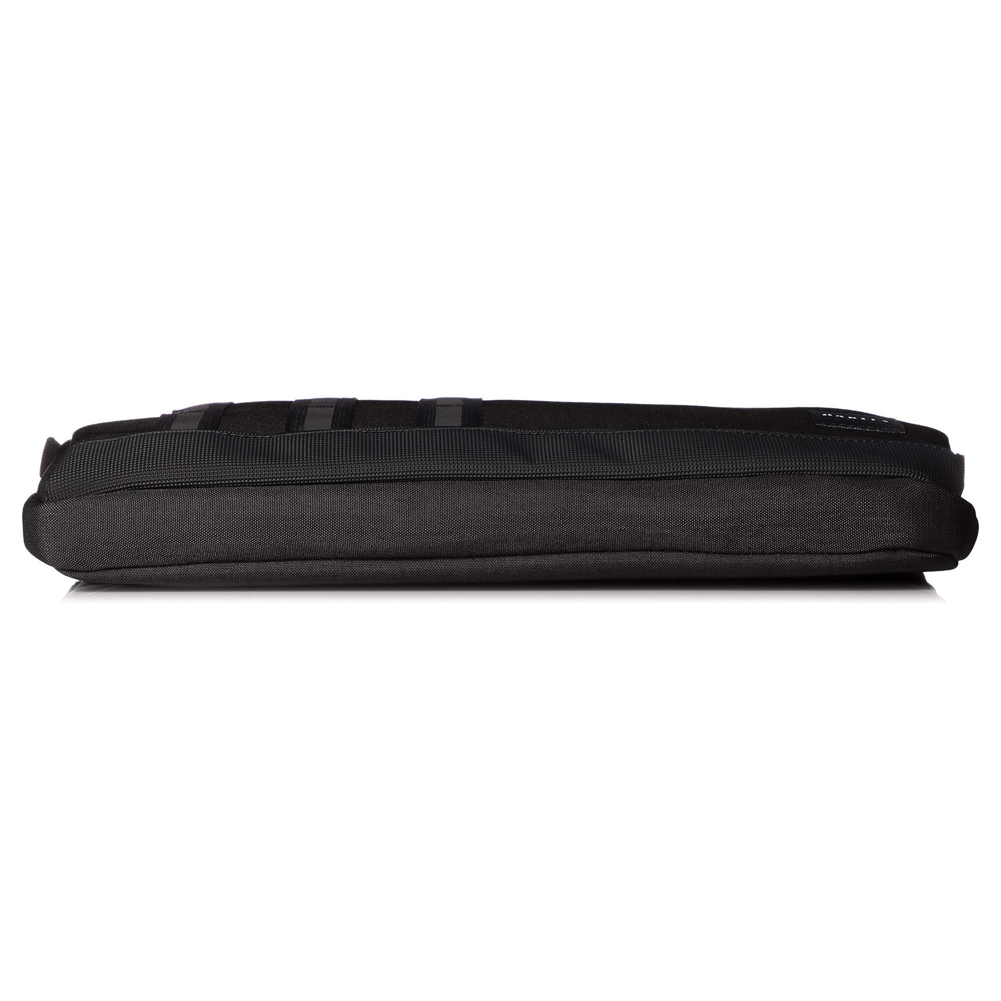 [921433-02E] Mens Oakley Utility PC Case