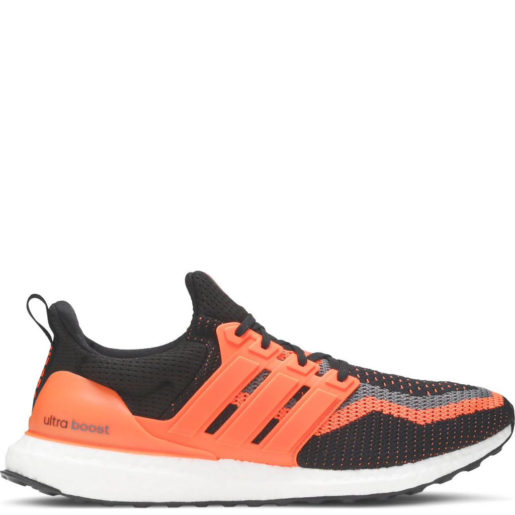 [FZ3624] Mens Adidas ULTRABOOST DNA x JUVE