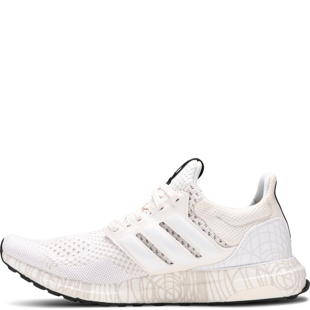 [FY3499] Mens Adidas UltraBOOST DNA X STAR WARS