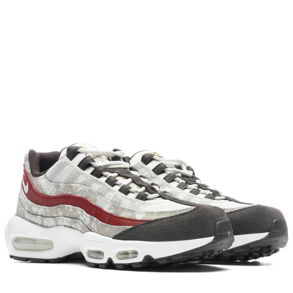[DQ9016-001] Mens Nike Air Max 95 'Social FC'