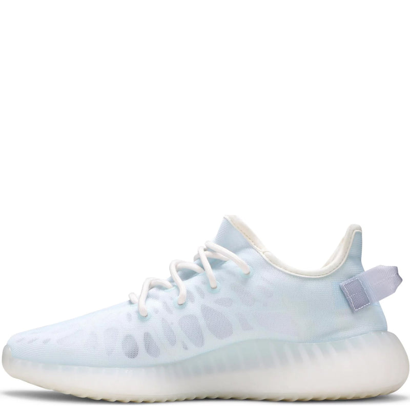 [GW2869] Mens Adidas YEEZY BOOST 350 V2