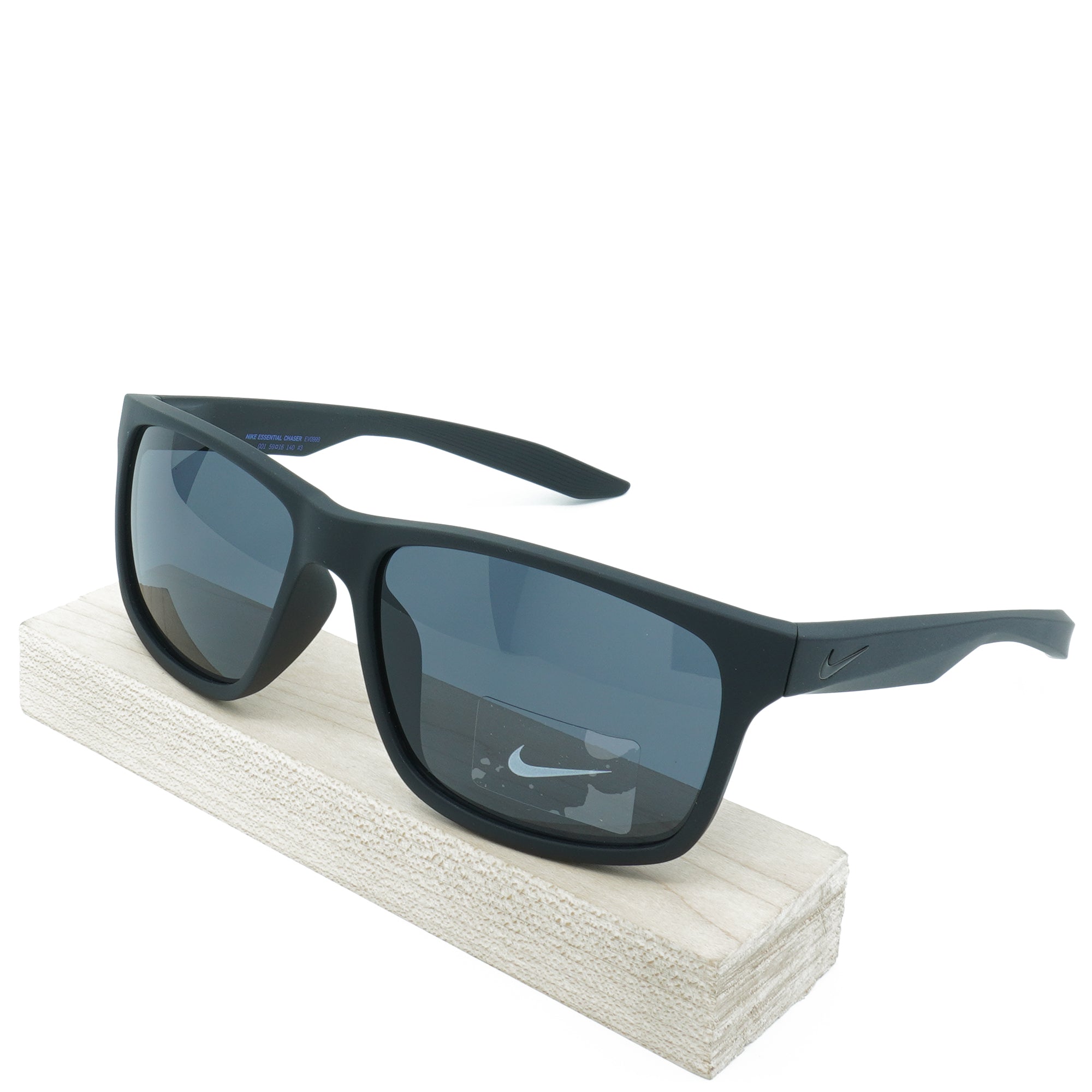 [EV0999-001] Mens Nike ESSENTIAL CHASER Sunglasses