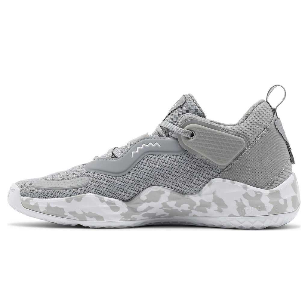 [H67723] Mens Adidas D.O.N. Issue 3