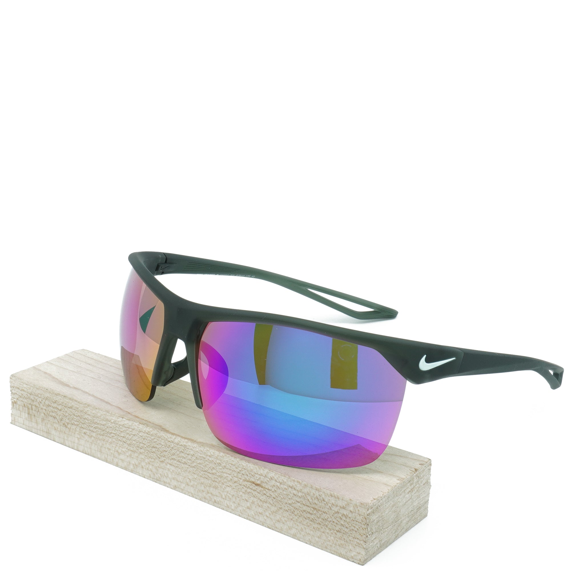 [EV1013-304] Mens Nike Trainer M Sunglasses