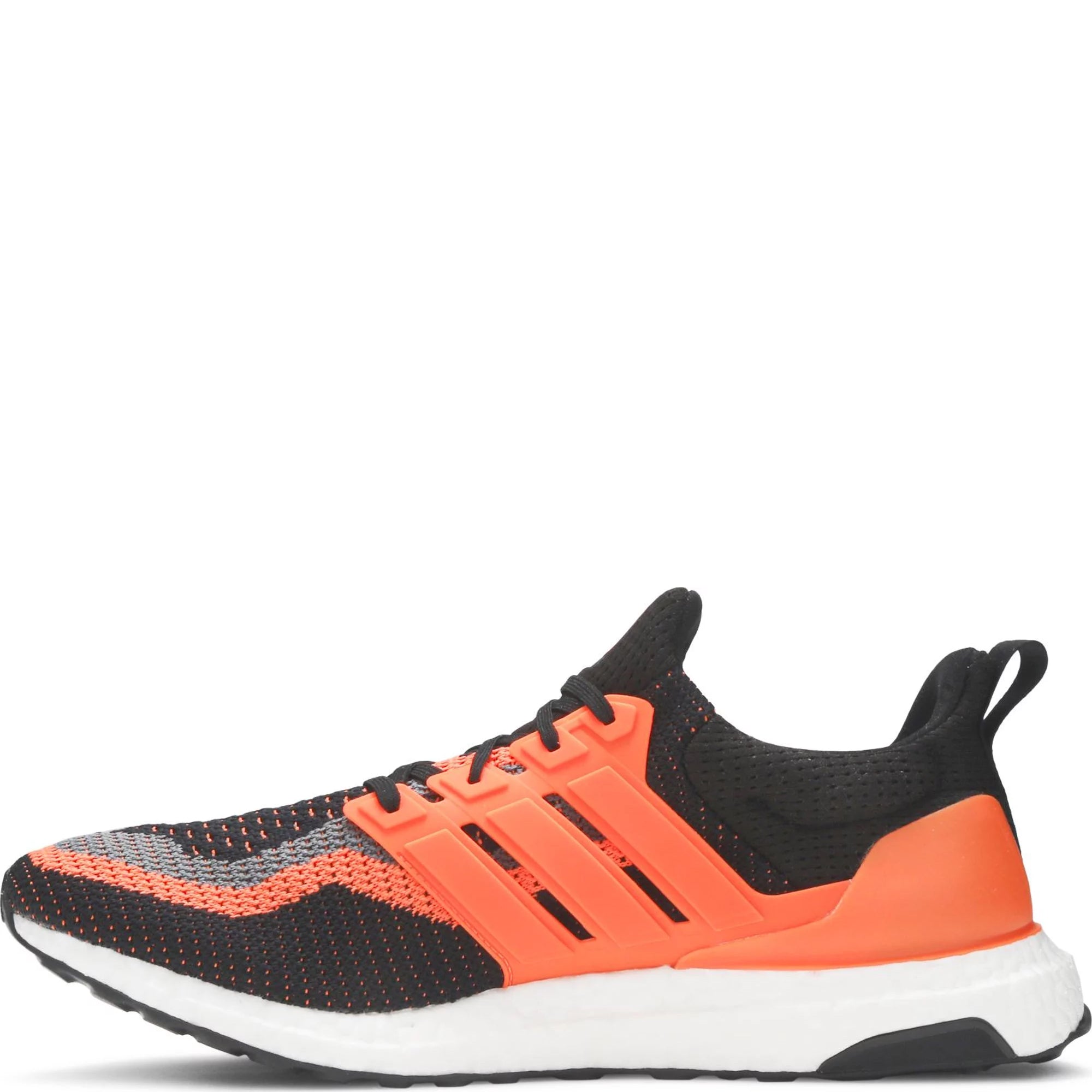 [FZ3624] Mens Adidas ULTRABOOST DNA x JUVE