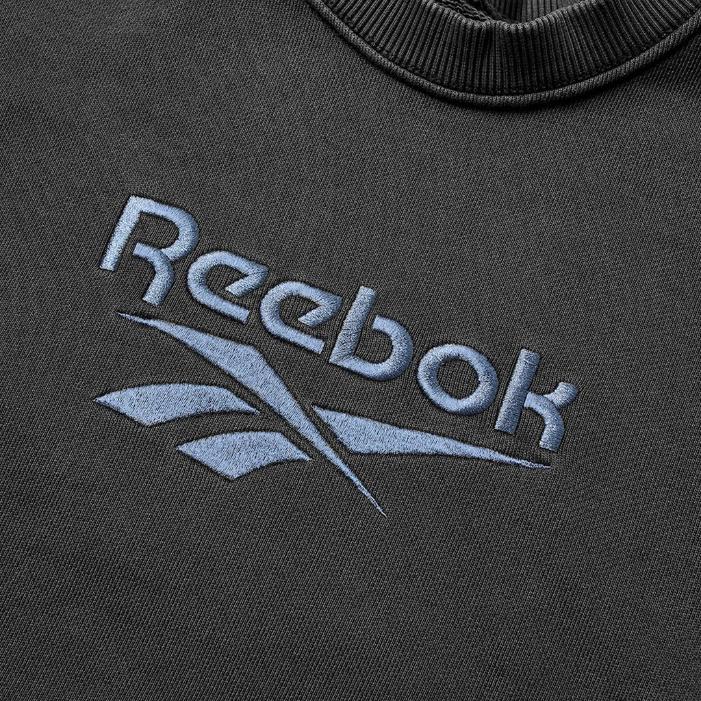 [FK2474] Mens Reebok CL Premium Vector Crew