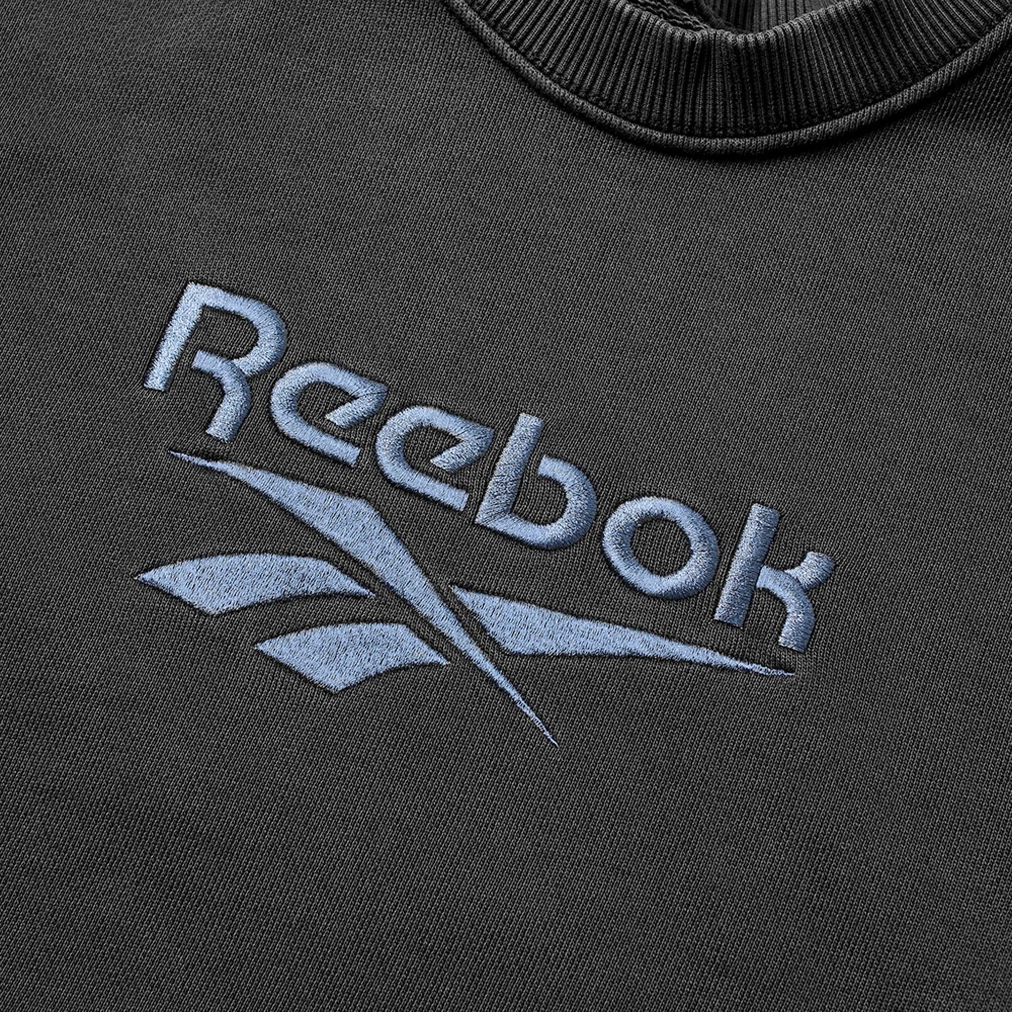 [FK2474] Mens Reebok CL Premium Vector Crew