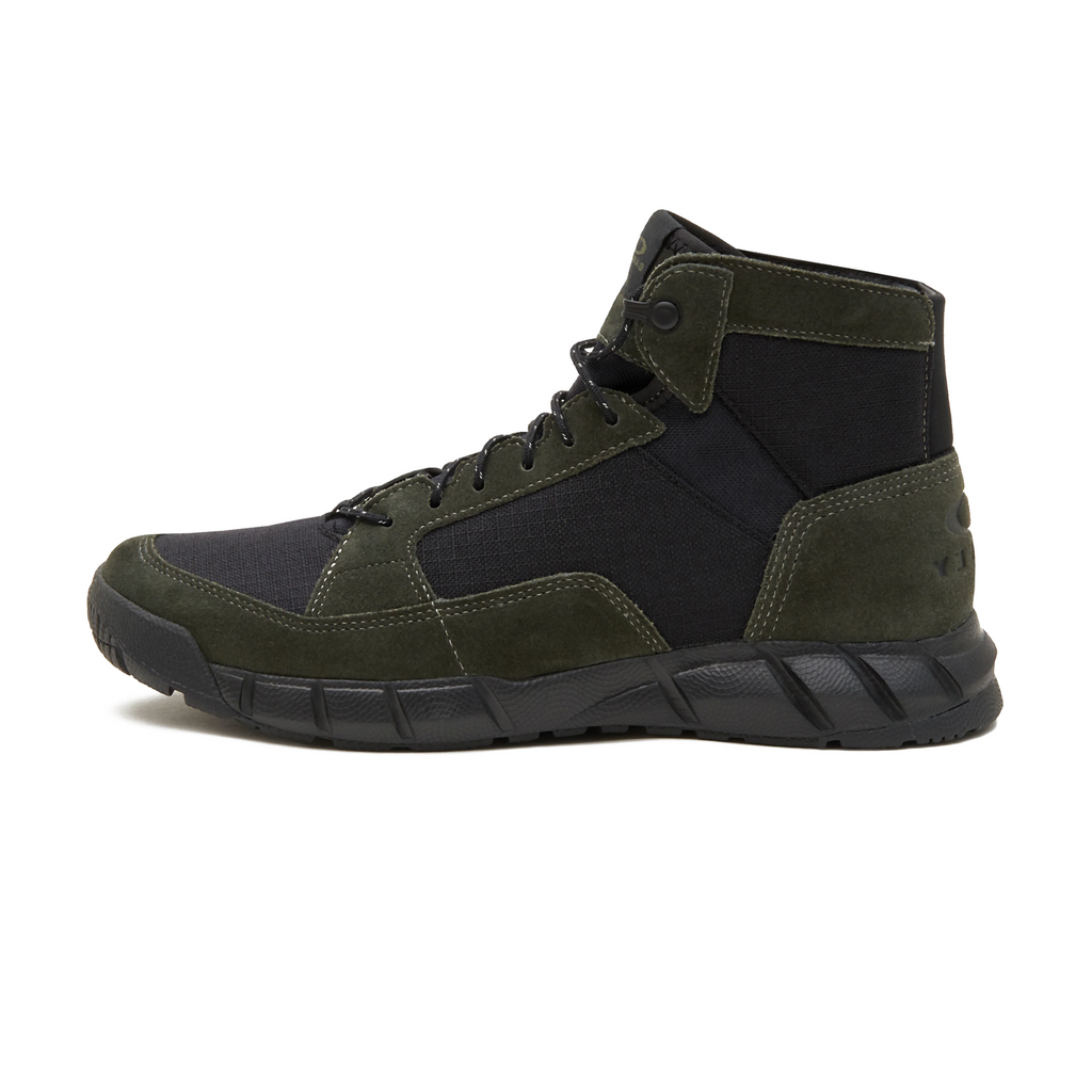 [FOF100121-DBB] Mens Oakley Urban Explorer Mid
