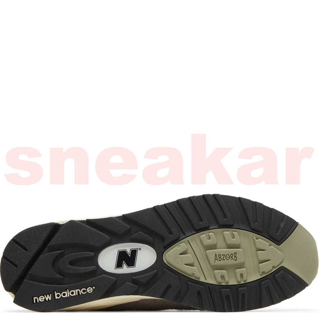 [M990TD2] Mens New Balance x Teddy Santis 990v2 MiUSA 'Marblehead'