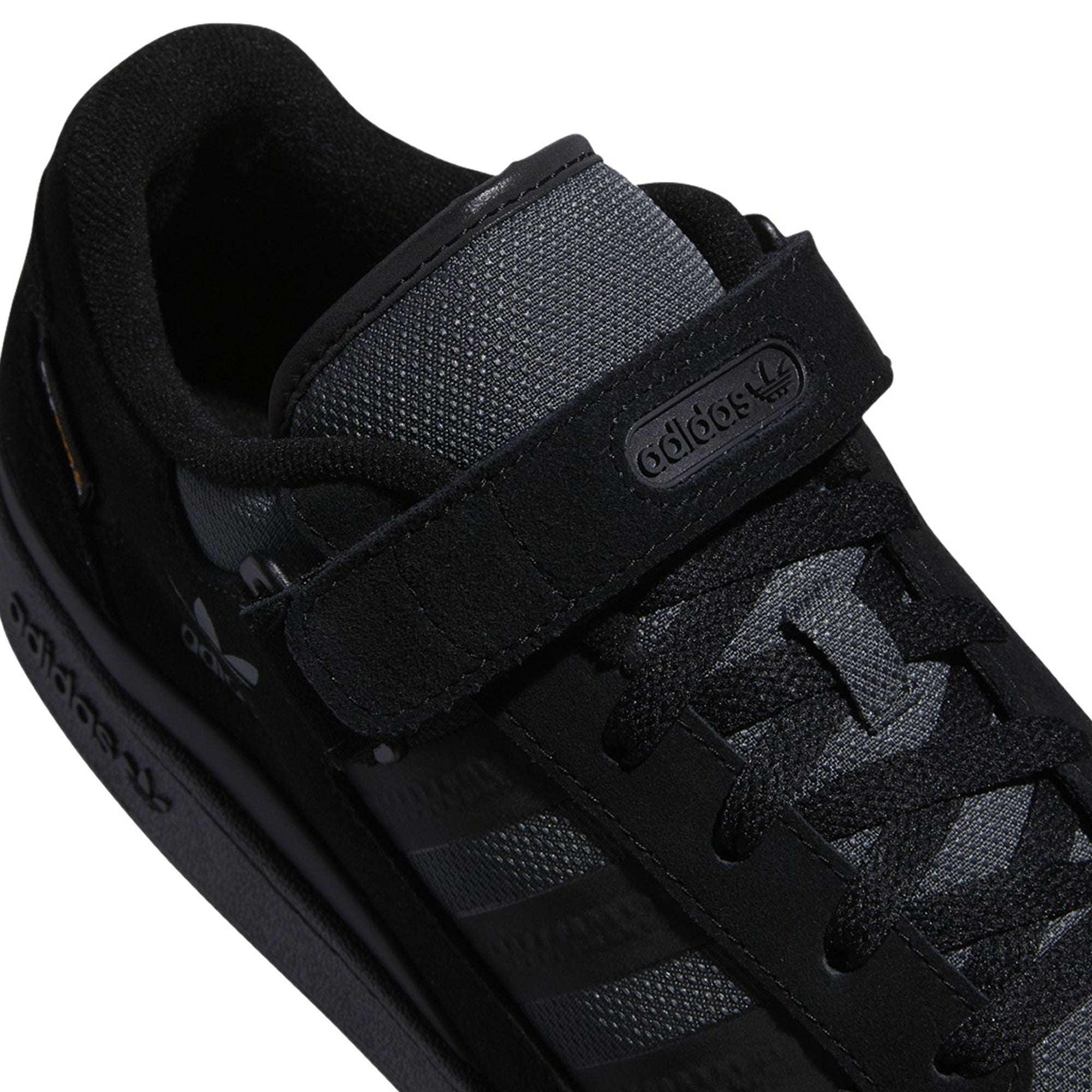 [GY5720] Mens Adidas FORUM LOW