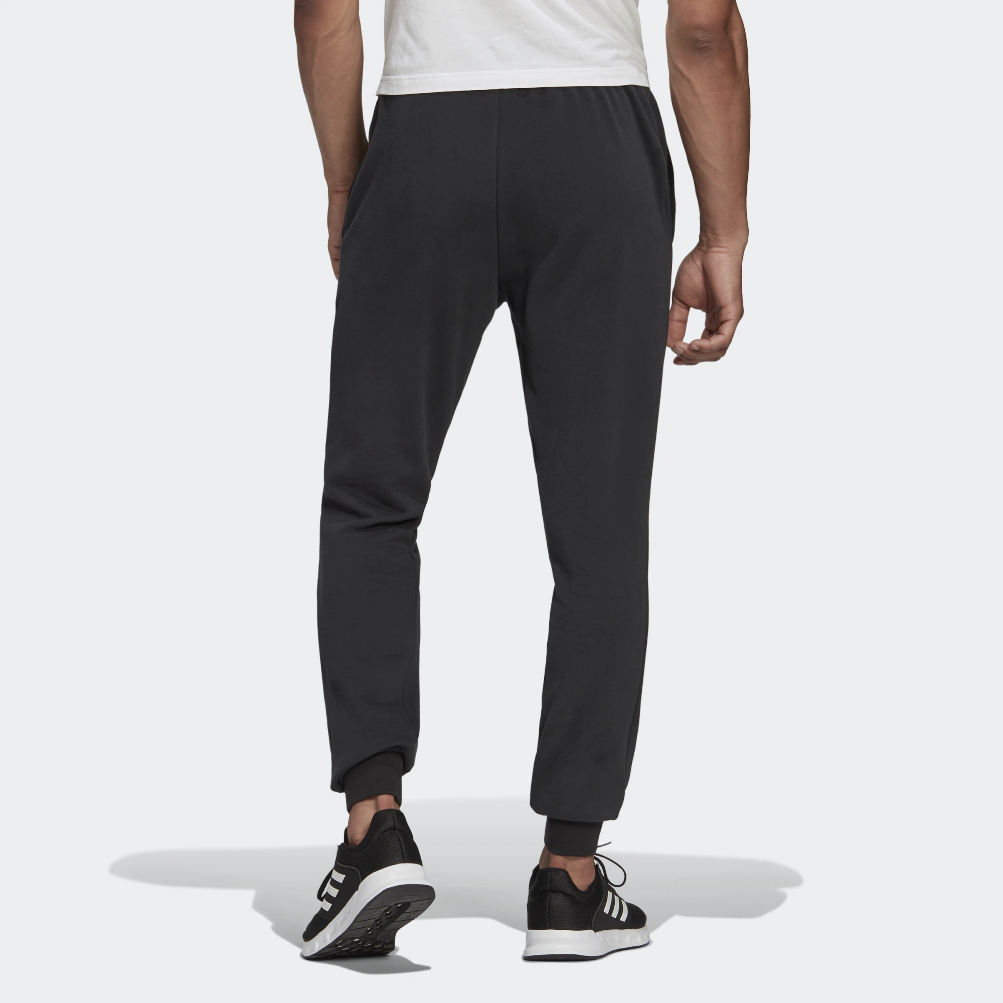 [GD3868] Mens Adidas Brilliant Basics Pants