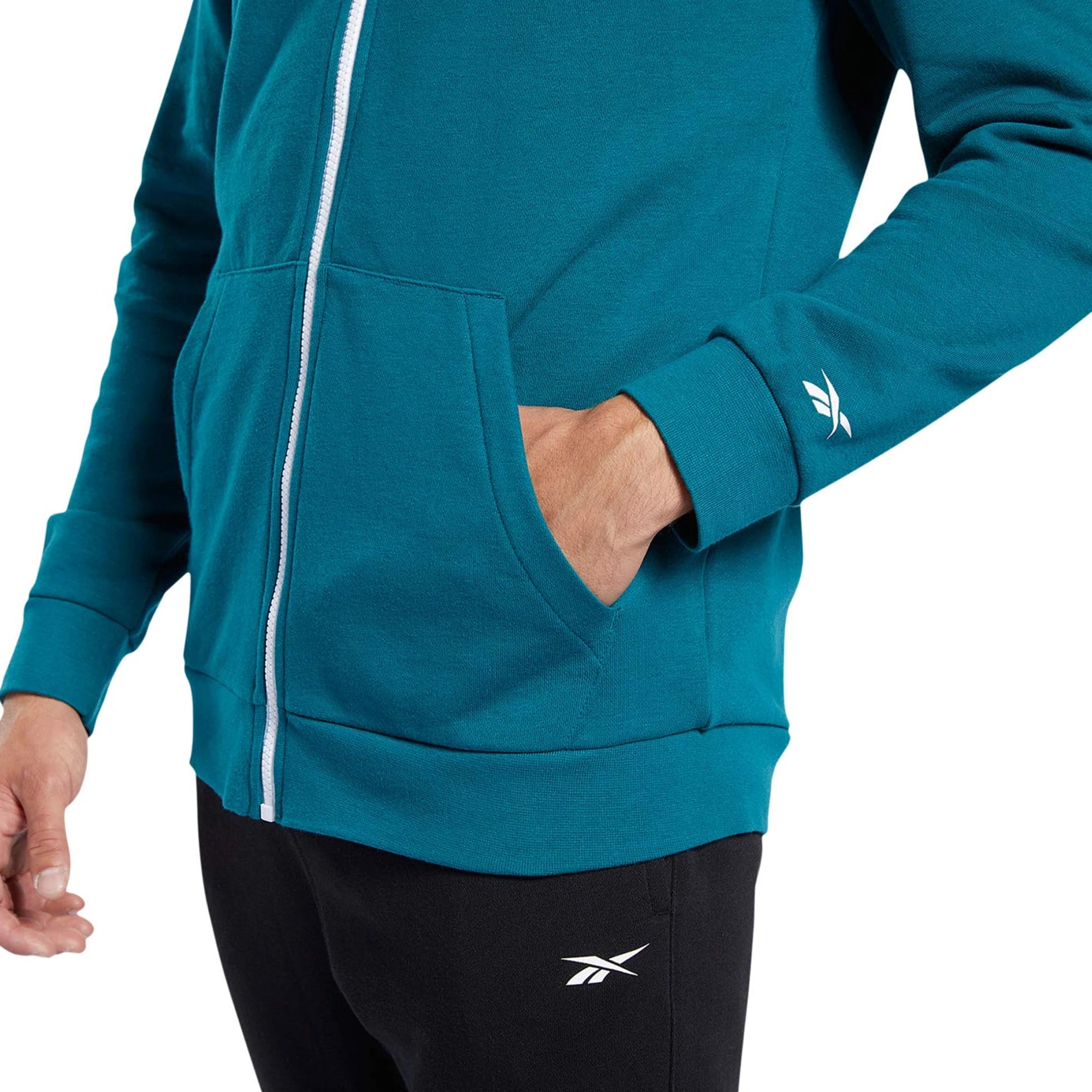 [FJ4696] Mens Reebok Training Essentials Linear Logo Hoodie