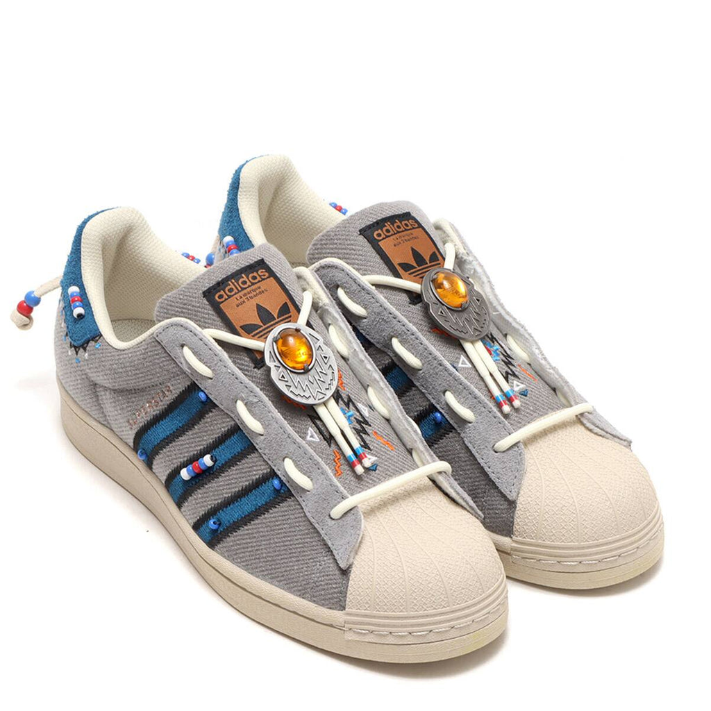 [S29064] Mens Adidas SUPERSTAR LACELESS