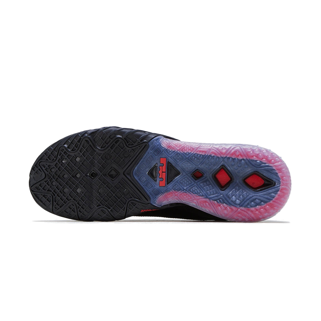 [CV7562-001] Mens Nike Lebron XVIII Low