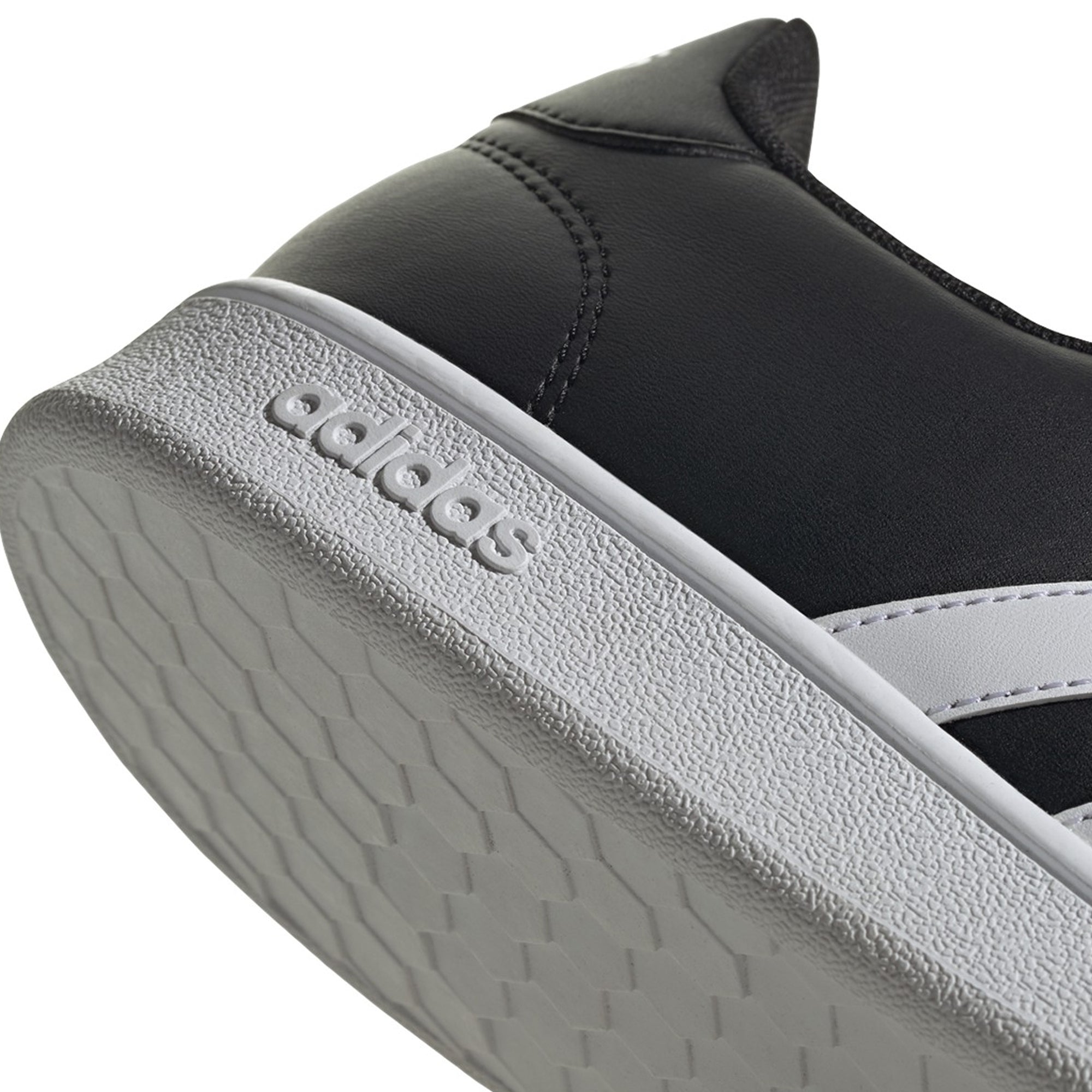 [EE7900] Mens Adidas GRAND COURT BASE