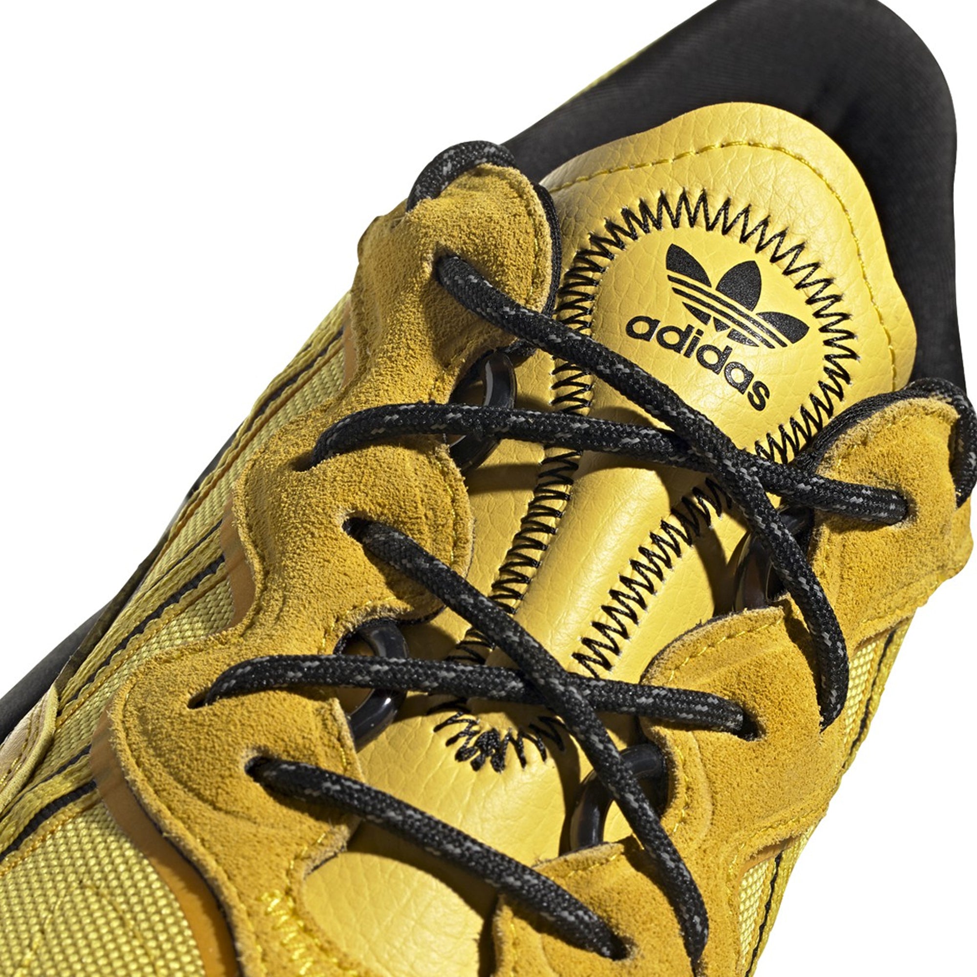 [FX1944] Mens Adidas OZWEEGO AC