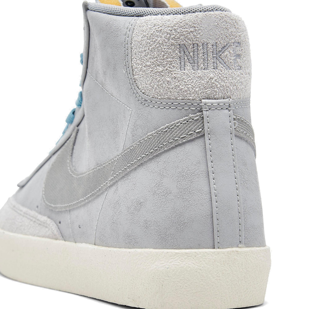 [DO9787-001] Mens Nike Blazer Mid '77 PRM 'Certified Fresh Grey Fog'
