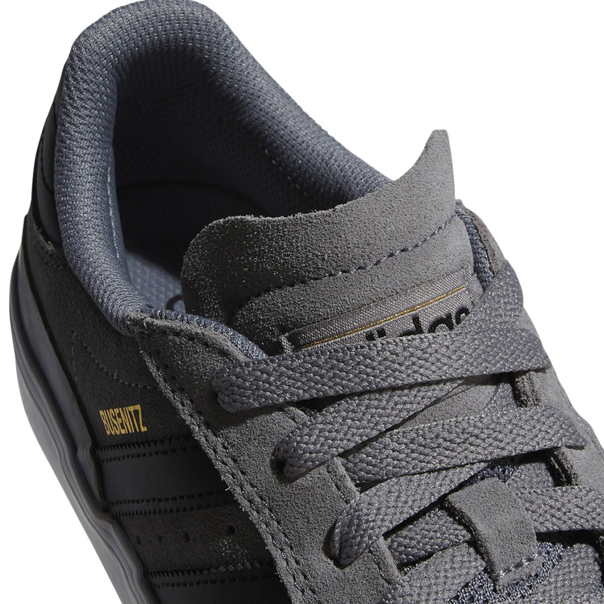 [GW3189] Mens Adidas BUSENITZ VULC II