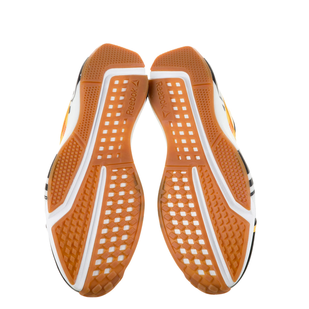 [CN8531] Mens Reebok Futsal Fusion R58