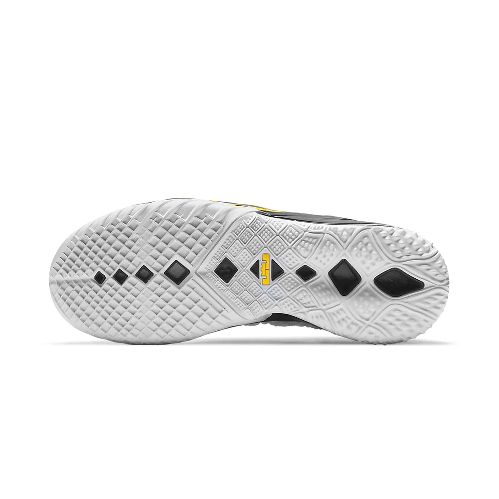 [CQ9283-100] Mens Nike Lebron XVIII