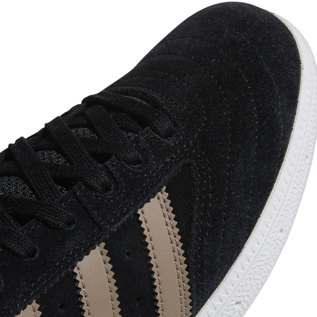 [GW3185] Mens Adidas BUSENITZ