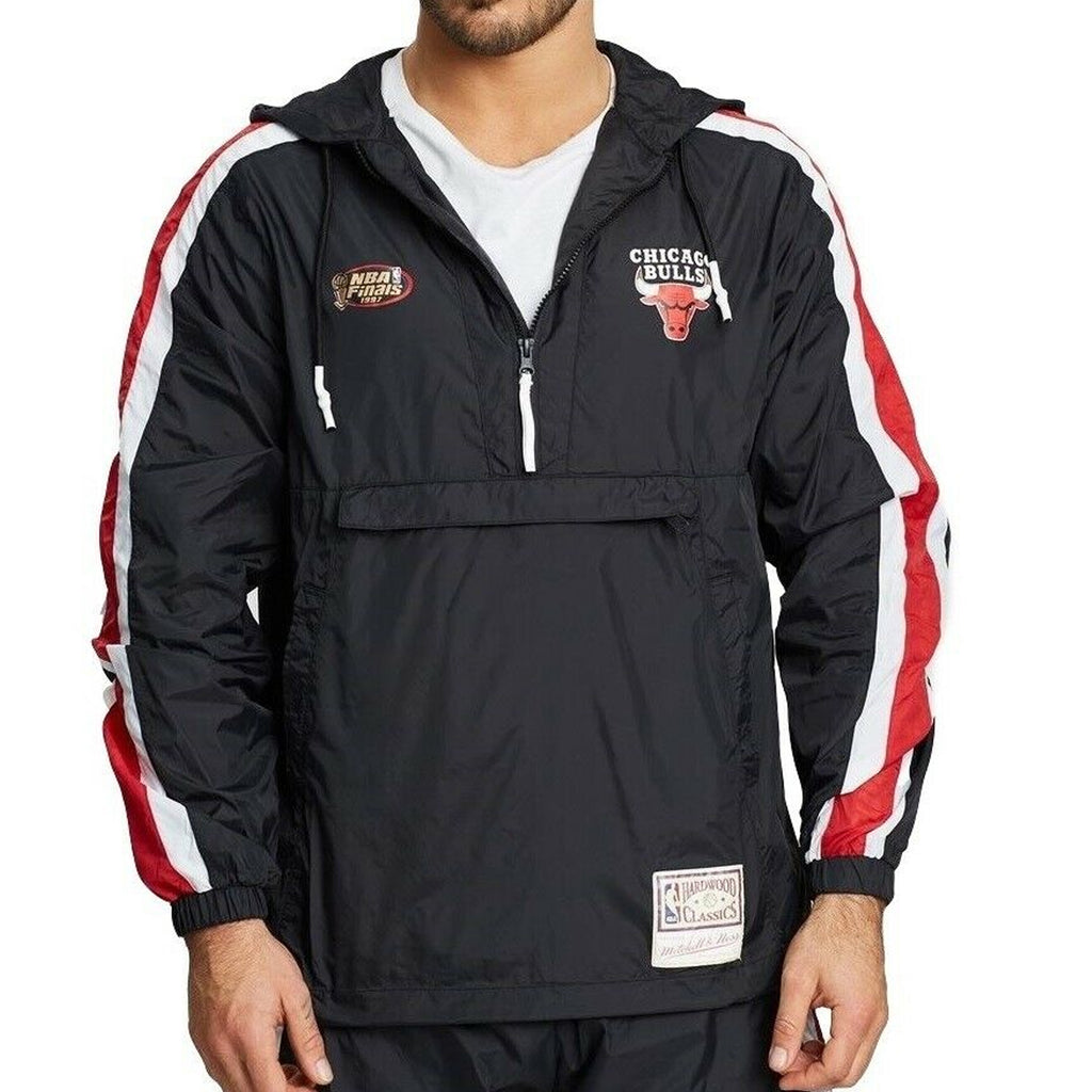 Mens Mitchell & Ness NBA Packable Nylon Anorak Chicago Bulls
