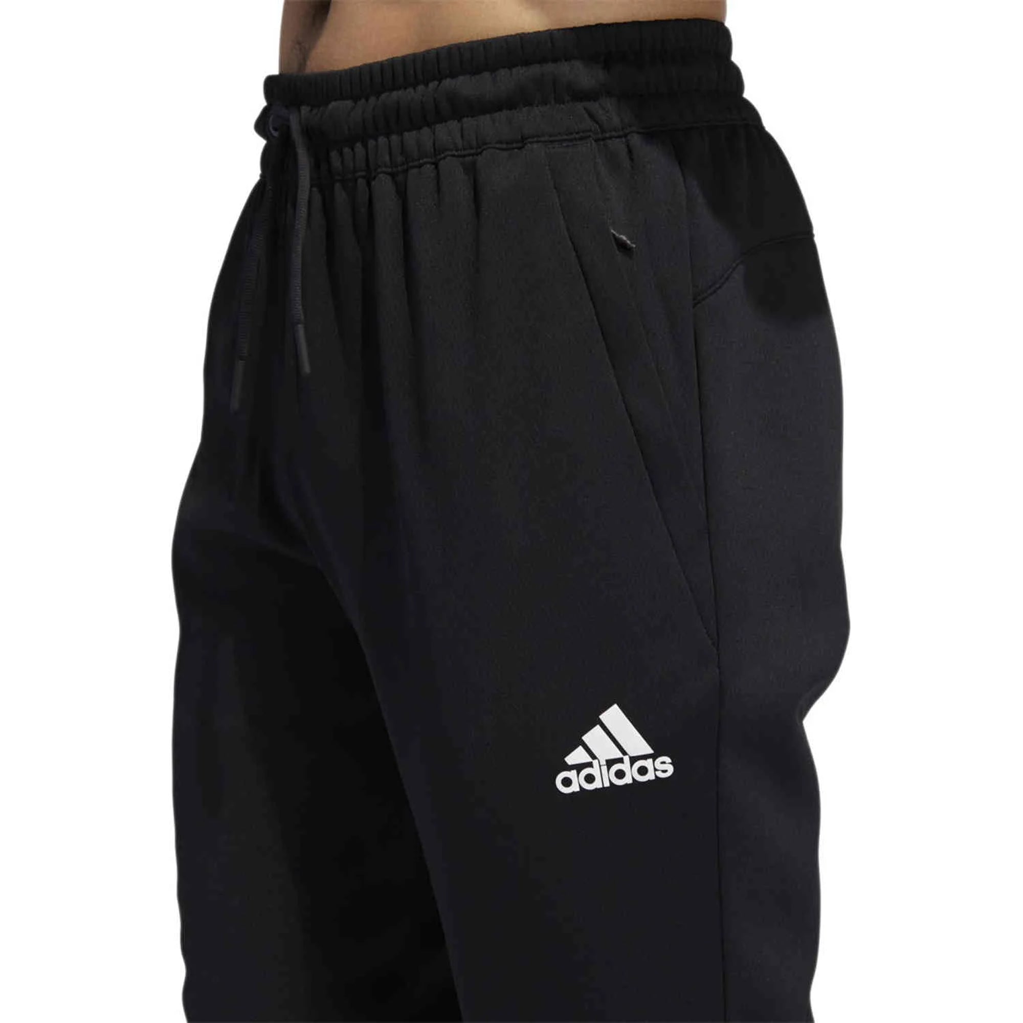 [FN6388] Mens Adidas Team Issue Tapered Training Pant