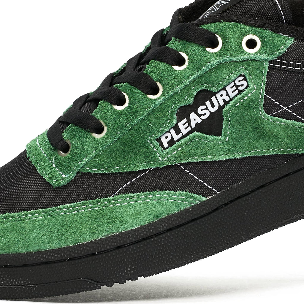 [GW2644] Mens Reebok X Pleasures Club C 85
