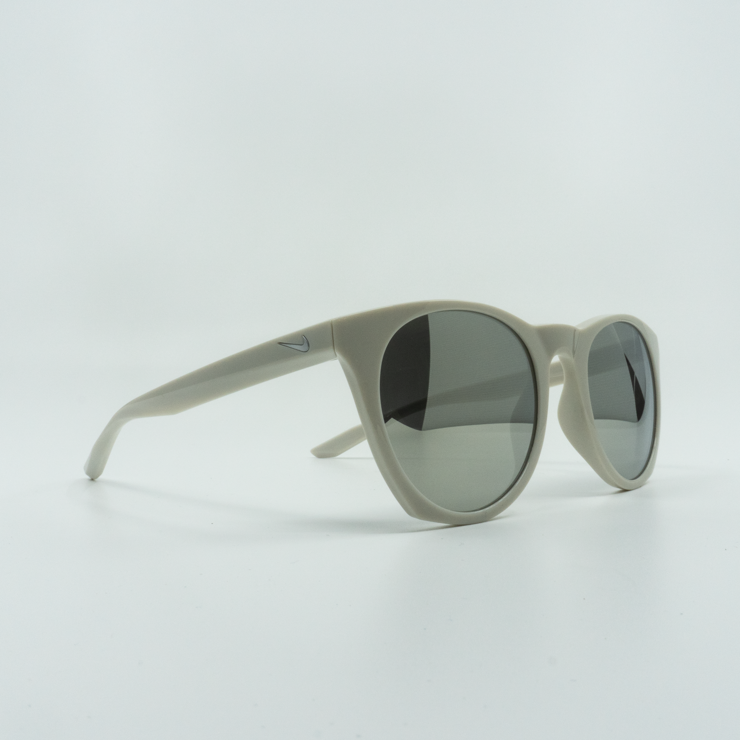 [EV1119-070] Mens Nike Essential Horizon Sunglasses