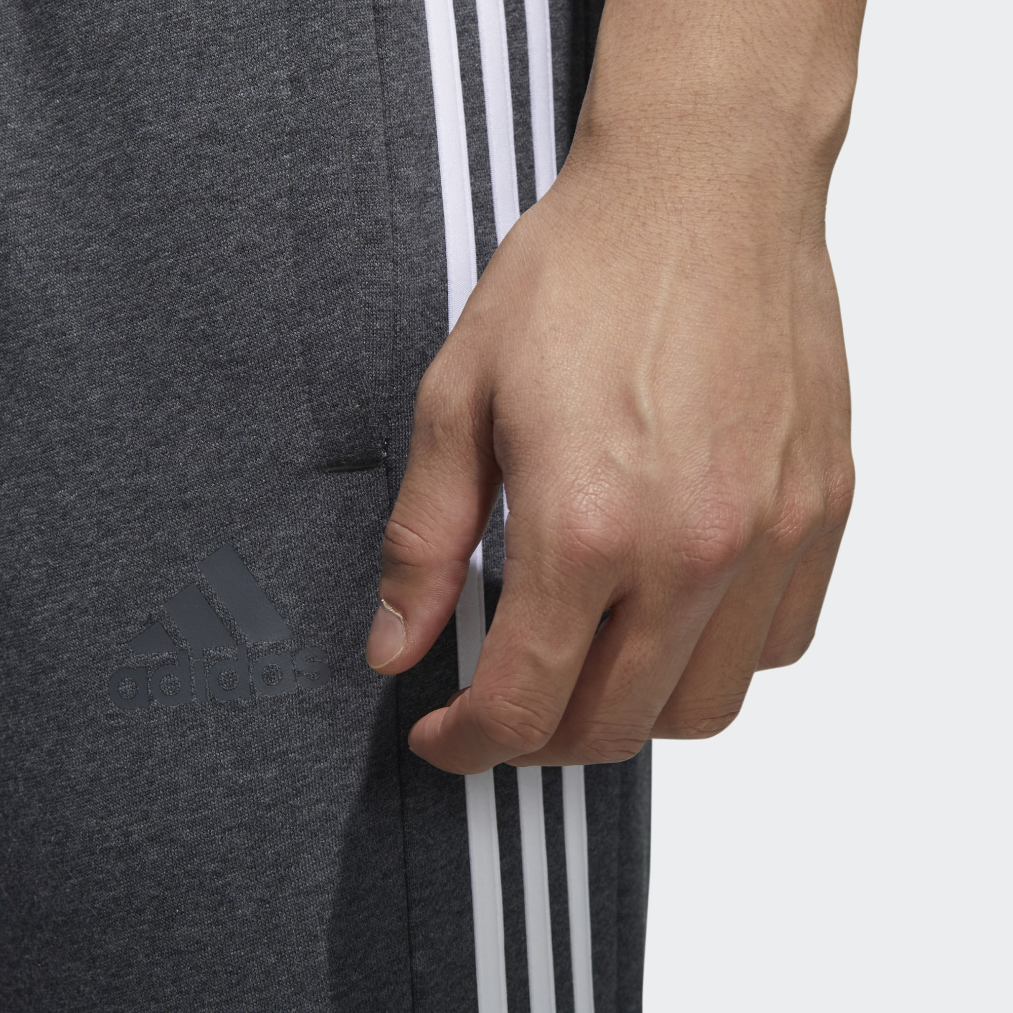 [GD5474] Mens Adidas Essentials Colorblock Fleece Pants