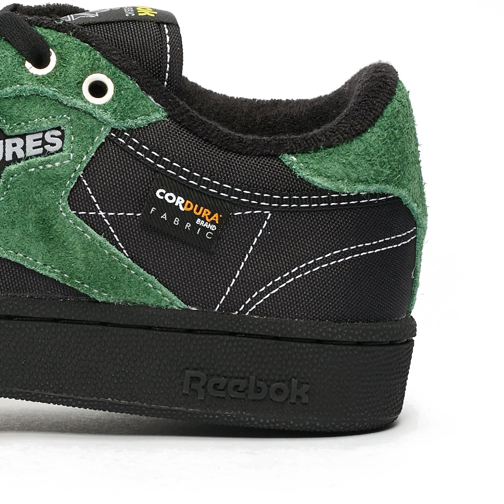 [GW2644] Mens Reebok X Pleasures Club C 85