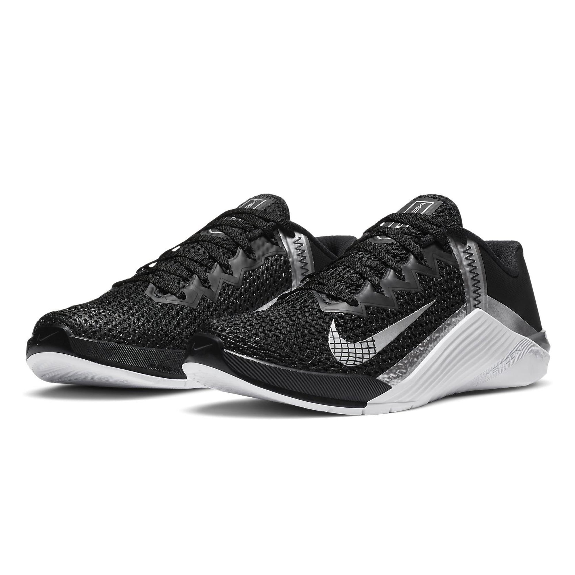 [AT3160-010] Womens Nike Metcon 6