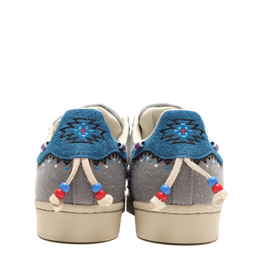 [S29064] Mens Adidas SUPERSTAR LACELESS