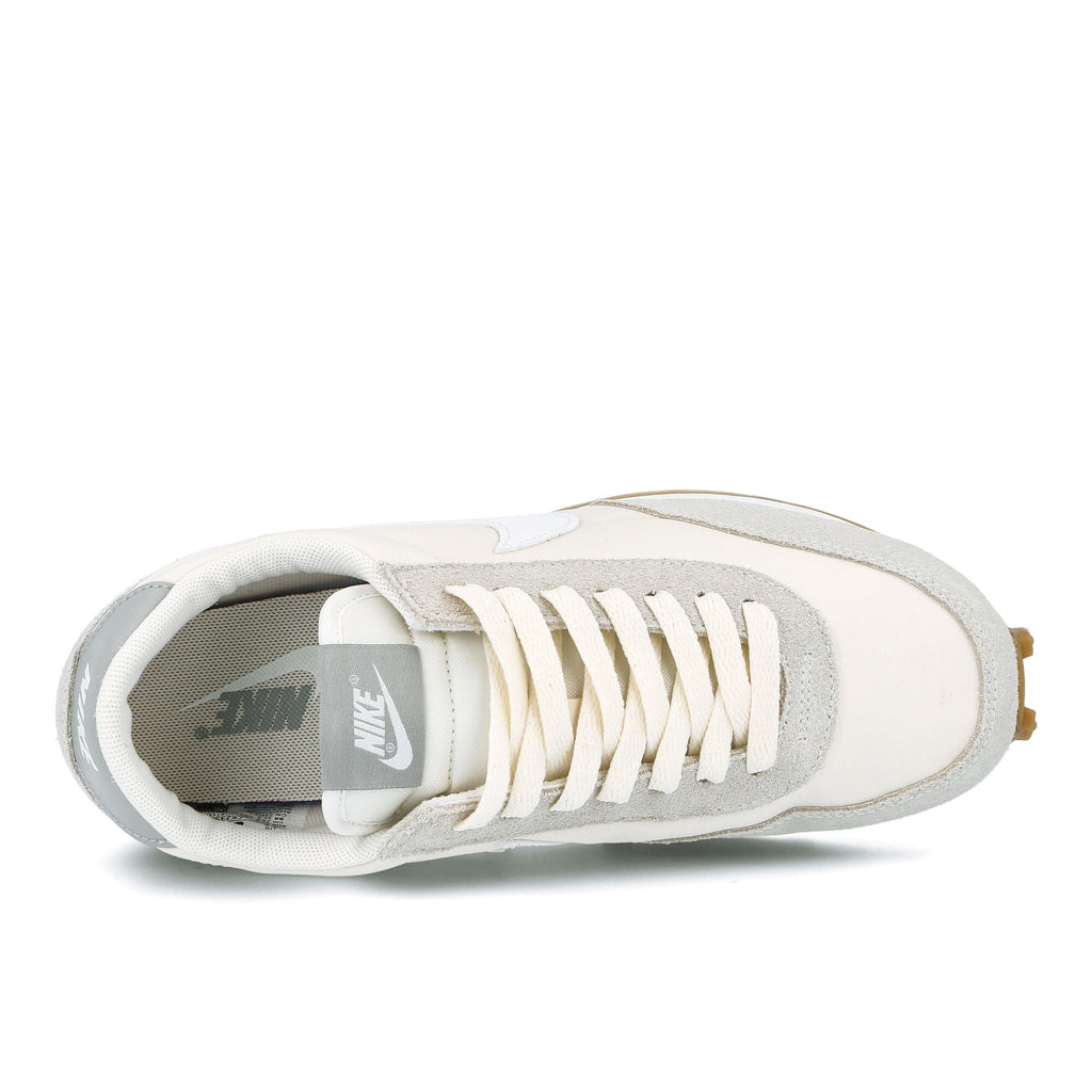 [CK2351-101] Womens Nike DBreak