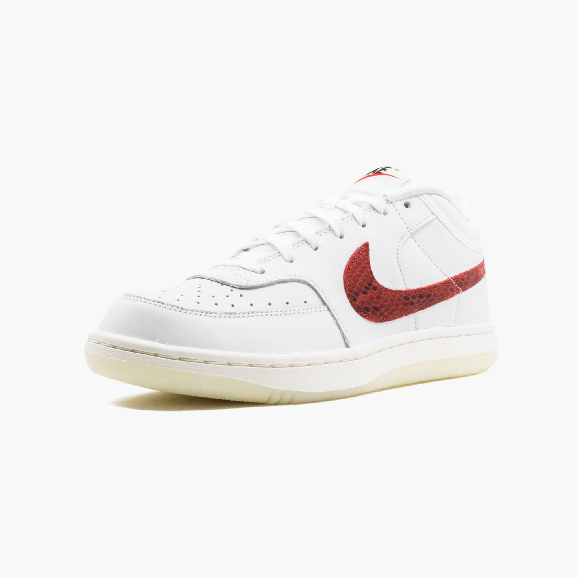 [CW7074-100] Mens Nike Sky Force 3/4